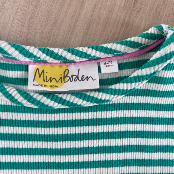 Mini Boden girls dress size 6/7 striped - Picture 2 of 5